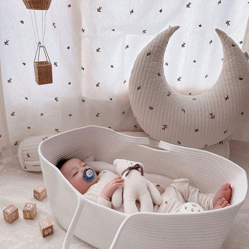 "Creative Baby Basket: European Style Cotton Rope Crib"